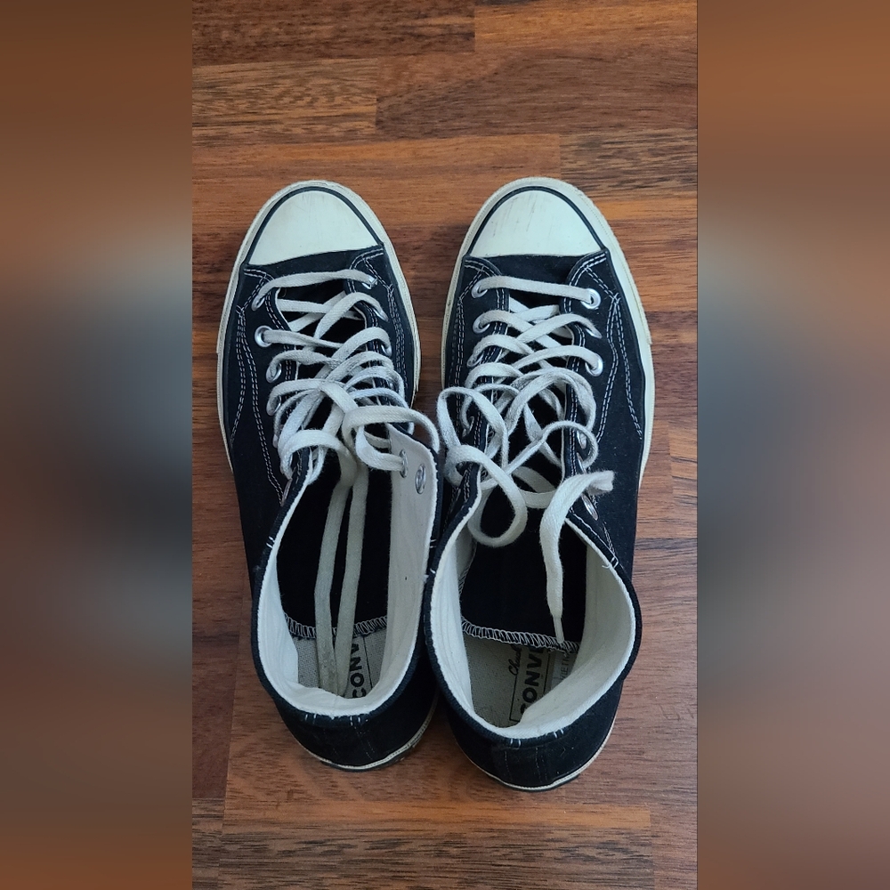 High top Converse Blue and White High-Top Sneakers Sz 10.5